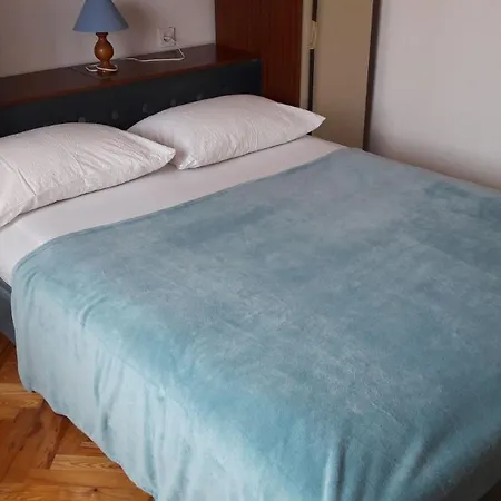 Miki Apartment *